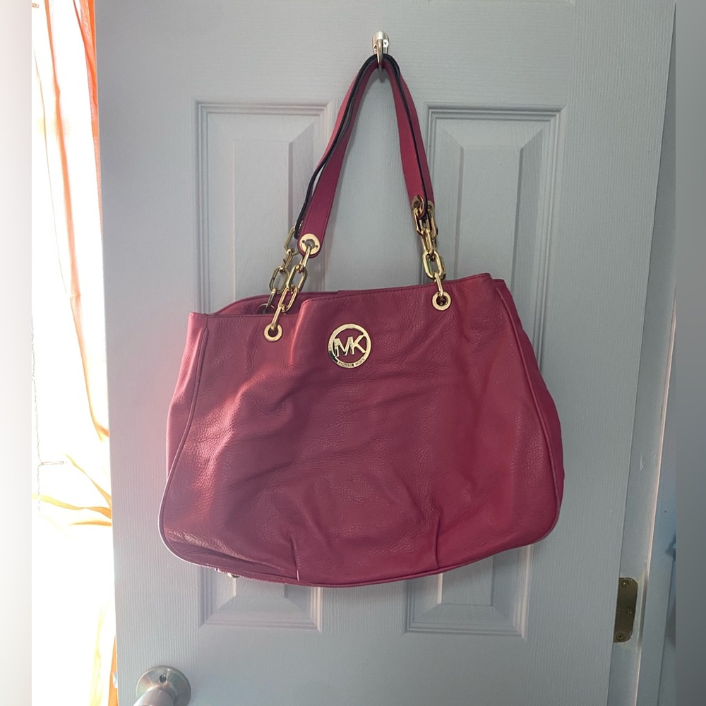 Pink Micheal Kors Purse